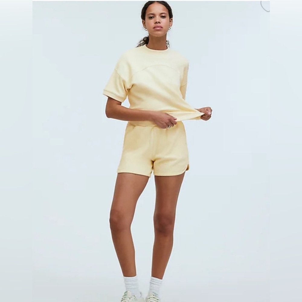 Madewell Dolphin-Hem Shorts